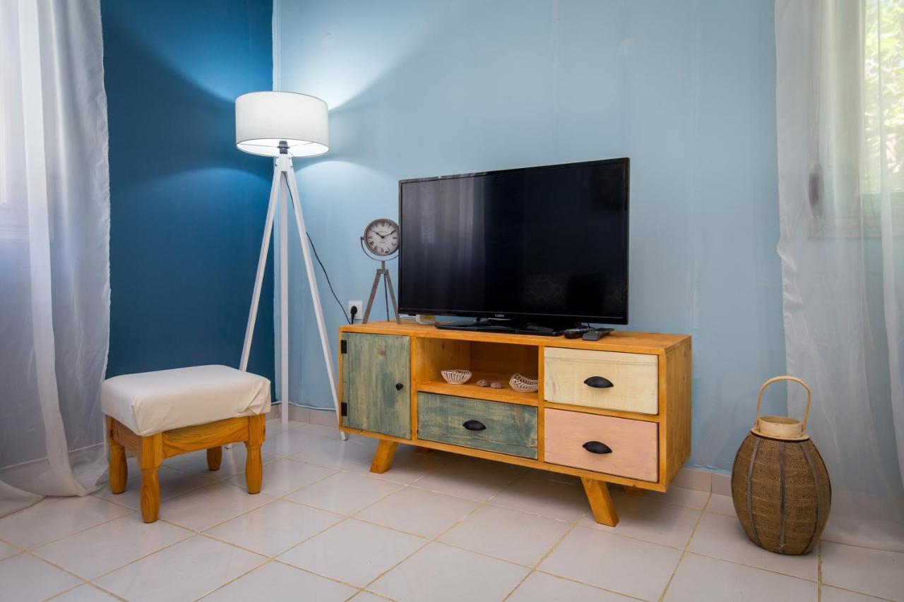 Olive Cottage Astris Luaran gambar